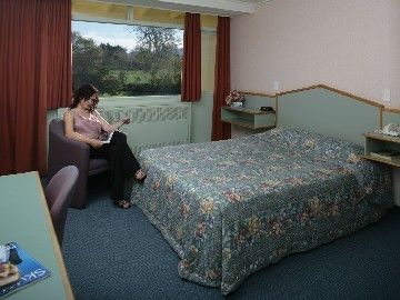 Croydon Hotel